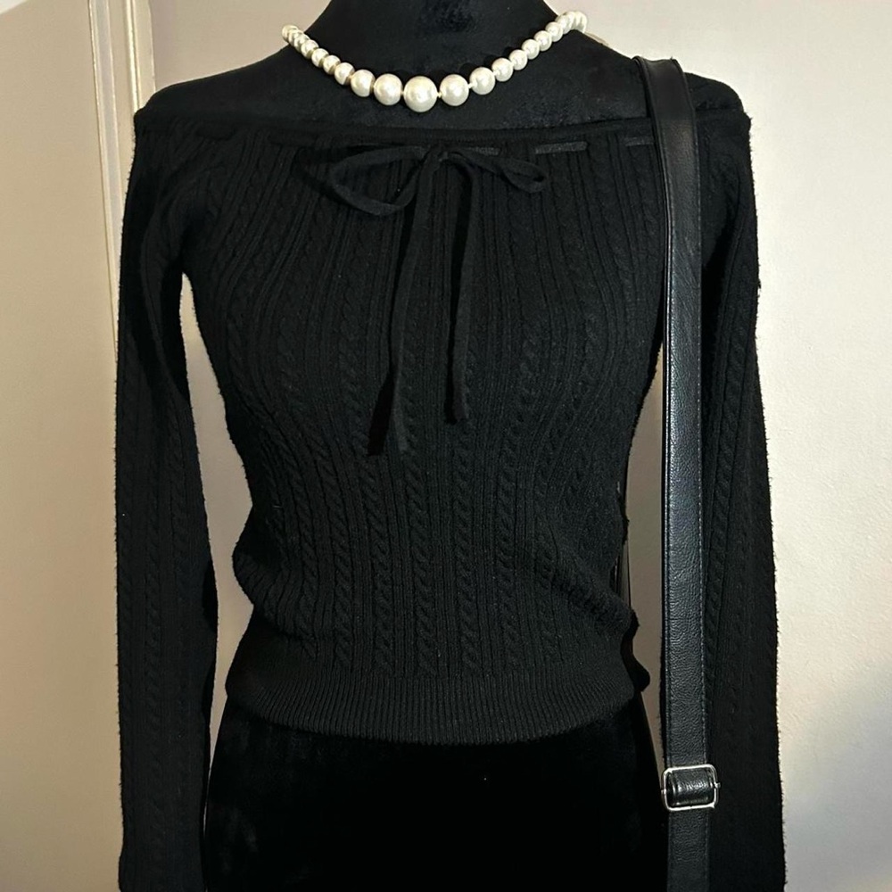 Black Hollister Off the Shoulder Cable Knit Sweater